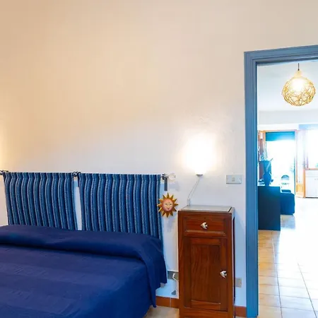 Norsi Ai Pini فيلة